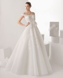 Primera ojeada de vestidos - 26