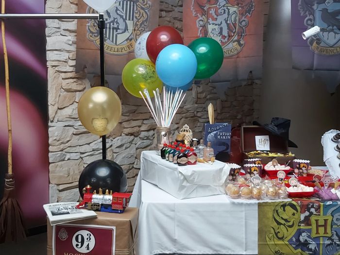 Mesa de chuches de Harry Potter - 1