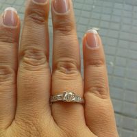 Pongamos todas nuestro anillo de compromiso - 1