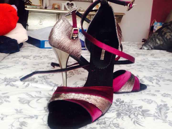 Zapatos para el baile nupcial - 1