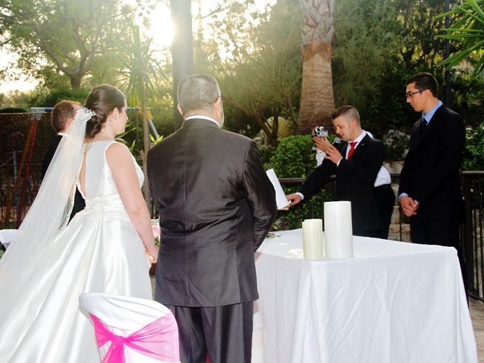 Mi hermano oficiando la ceremonia 