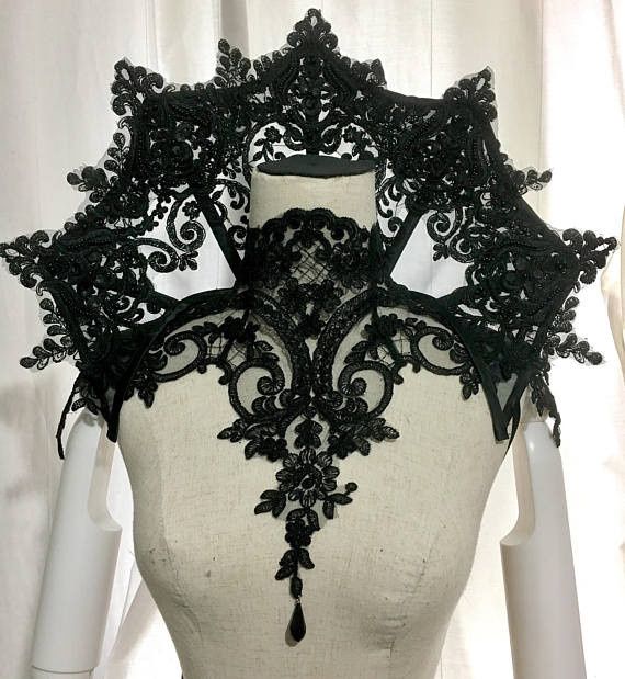 Gothic Shoulder Collar