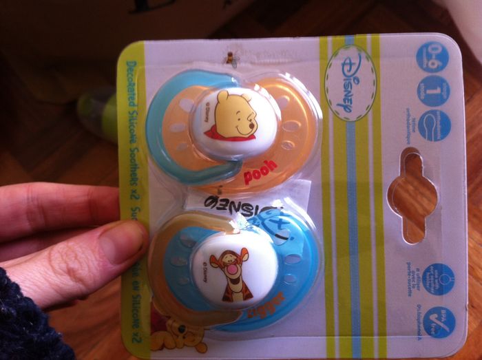 Chupetes de winnie de pooh!!!