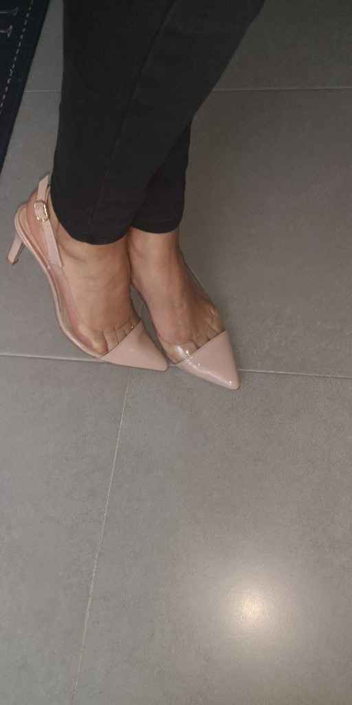Dudas de zapatos para el día de la firma - 1