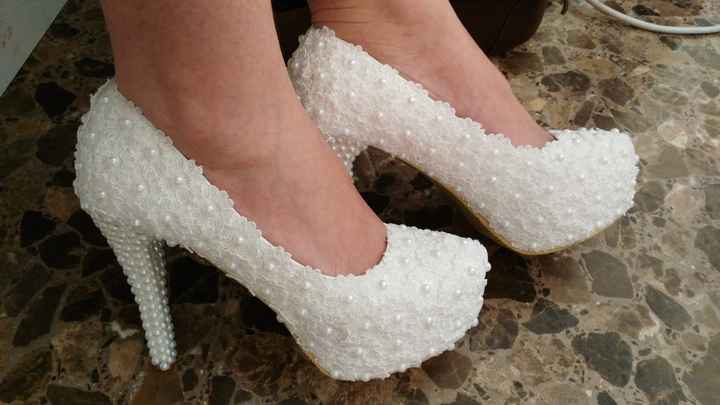 mis zapatos ya están aki