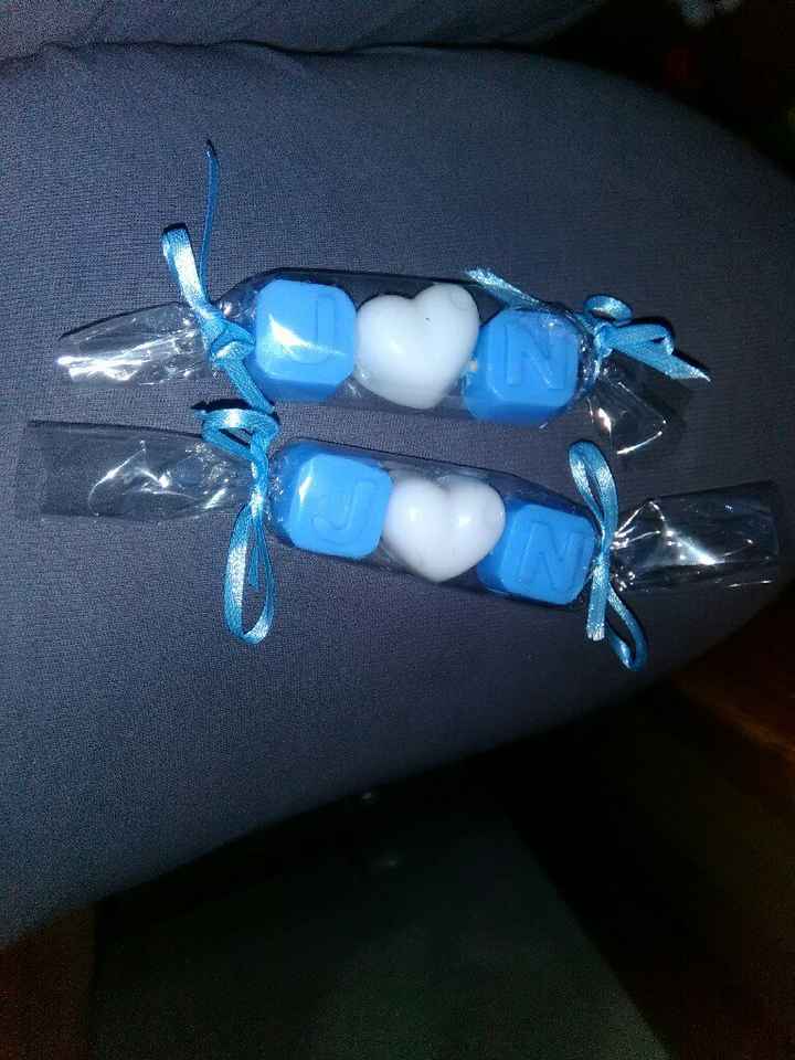 Caramelos de jabon con iniciales - 1