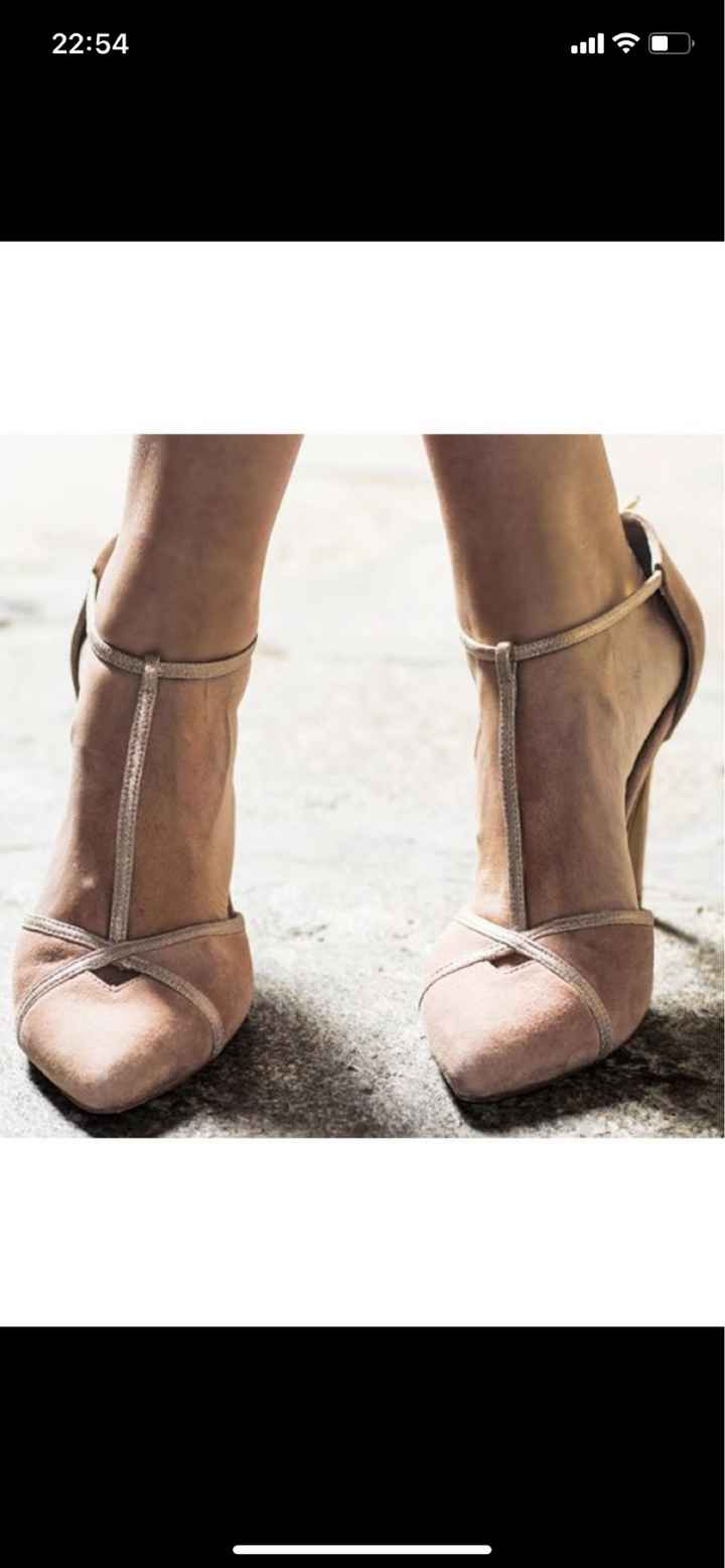Hecha un lío con los zapatos 🤦🏻‍♀️ - 4