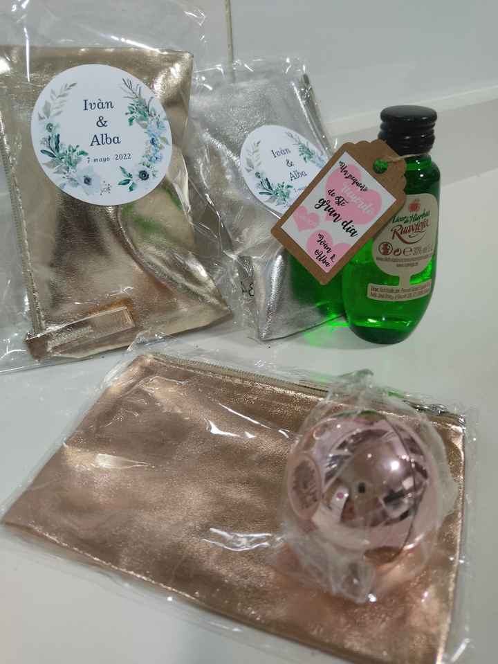 Regalos invitados / as - 2