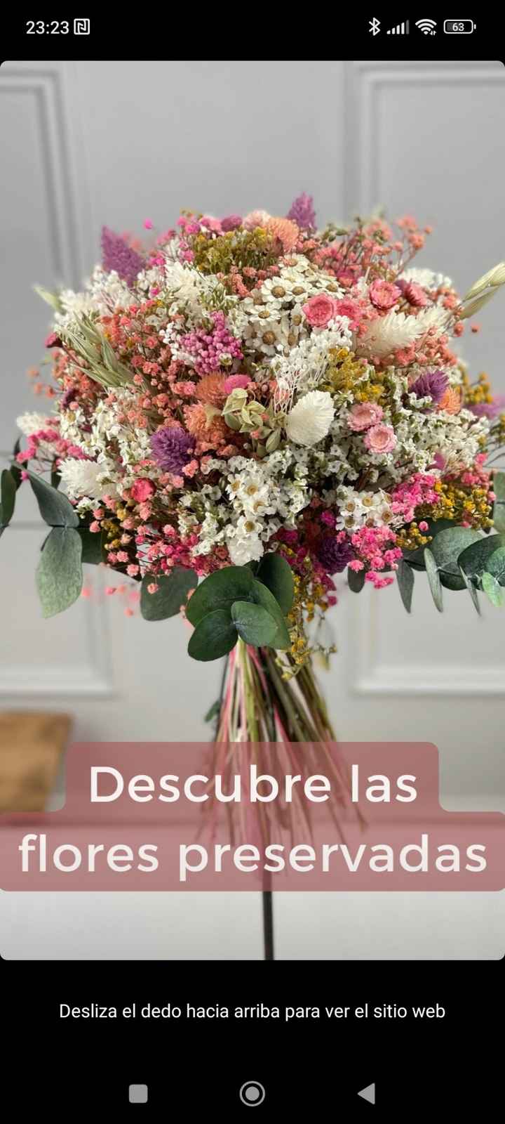 Hola chicas!! Quiero encargar ya mi ramo, pero estoy indecisa entre estos dos, ¿cuál os gusta más? -