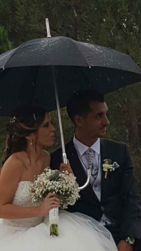 ¿Miedo a que llueva en la boda? ¡Espera a ver estas fotos! - 1