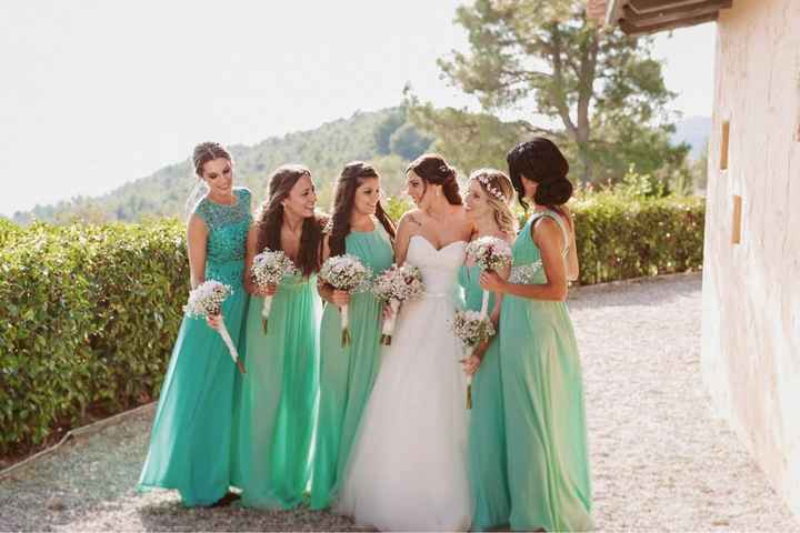 La mejor foto de damas de honor es... - 1