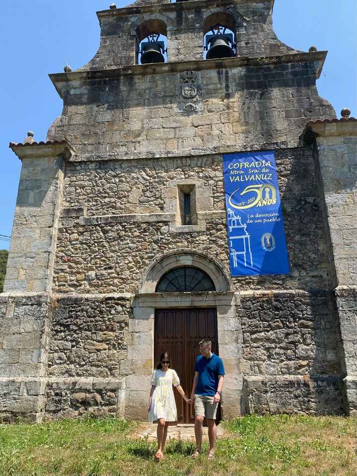 Help! Pancarta en la fachada de la Iglesia :/ - 1