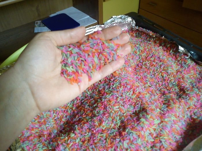 Arroz teñido