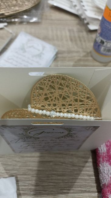 Cómo reaccionarias si os regalan ese detalle en boda? 2