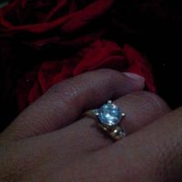 Pongamos todas nuestro anillo de compromiso - 1