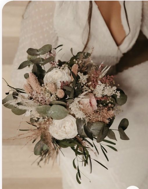¿Cuántas flores tendrá tu ramo de novia? 💐 6