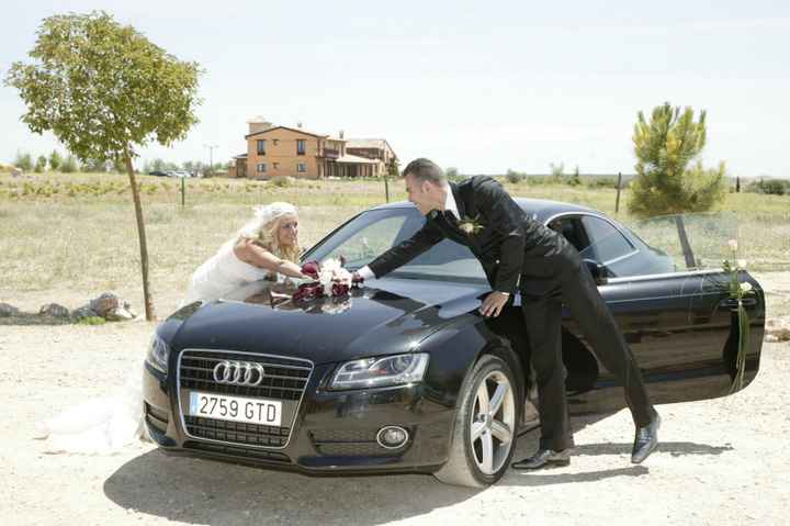 BODA EN TIEDRA