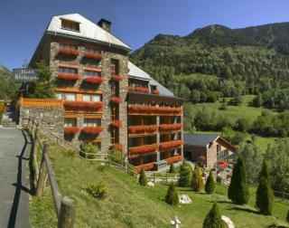 El Restaurante : Hotel Bringué *** El Serrat , Ordino, Andorra la Vella