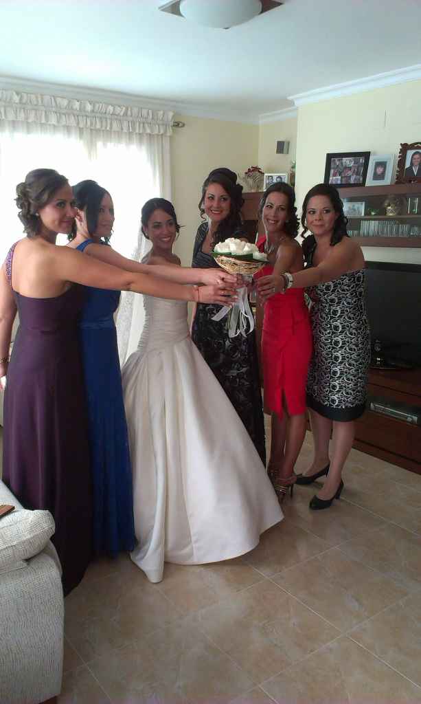 Decepcionada con mis damas de honor :( - 1