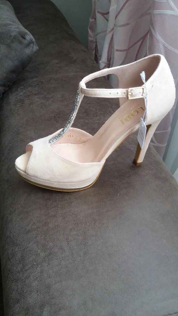 Color de zapatos para la boda - 1
