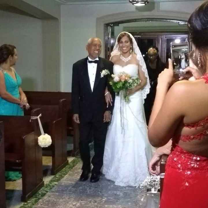 Mi entrada a la parroquia con mi padre