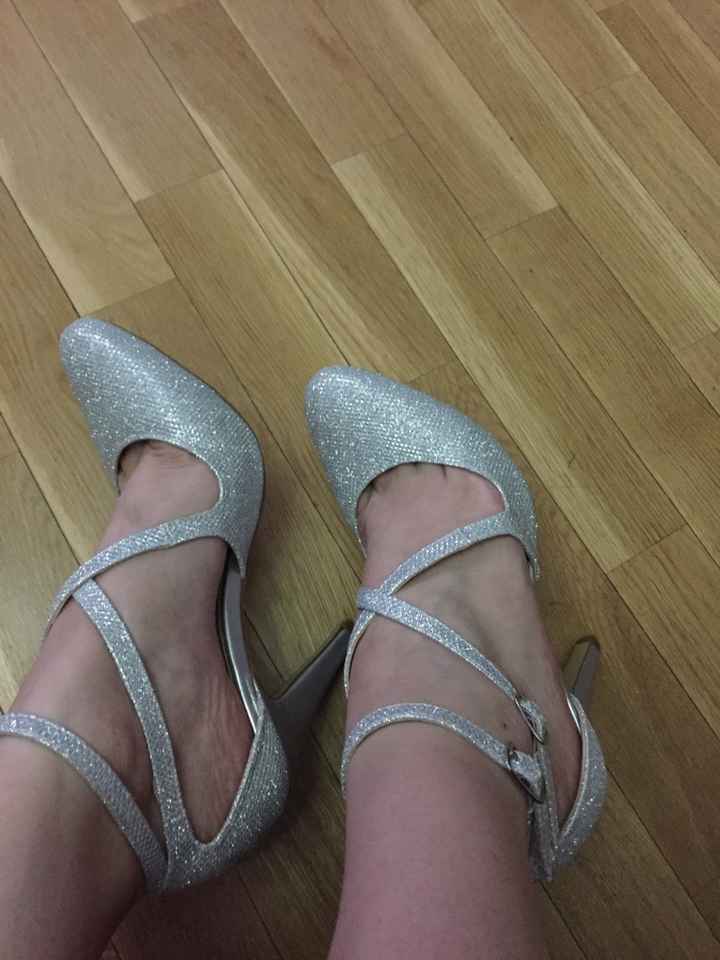 Mis zapatos x fin - 1