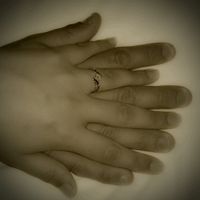 Pongamos todas nuestro anillo de compromiso - 1