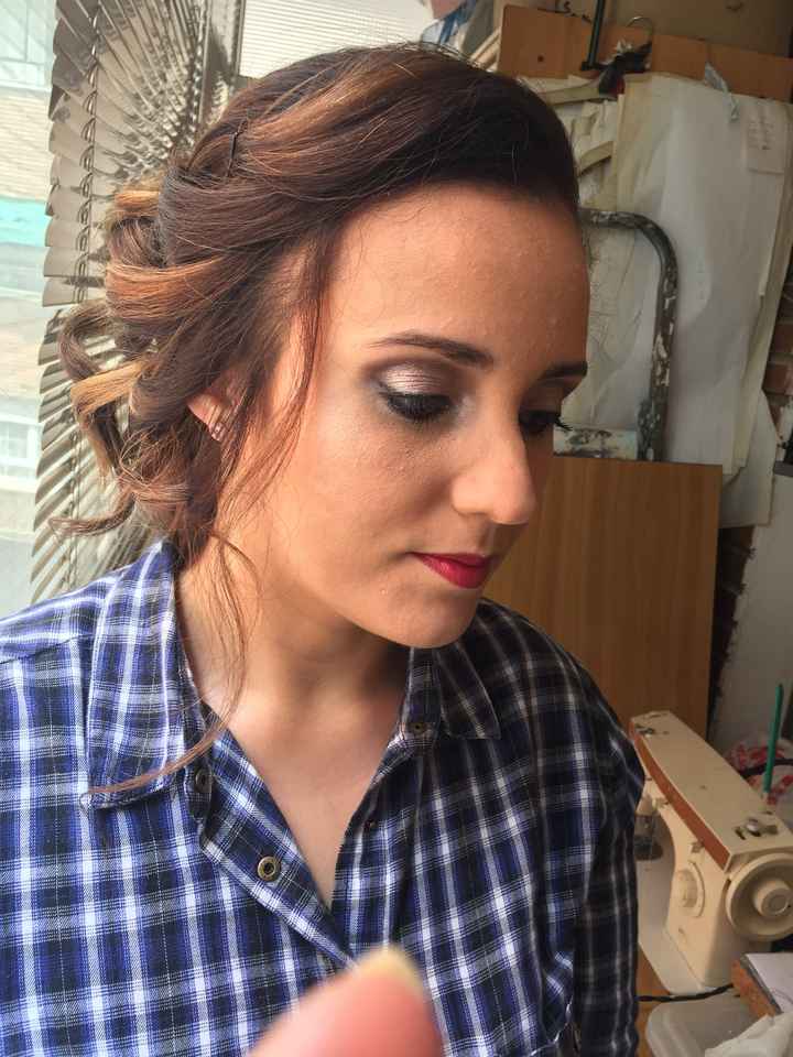 Mi prueba de peinado y maquillaje!! - 5