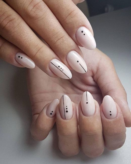 Manicuras en negro para novias alternativas 🖤 12