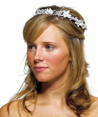 Peinado tiara
