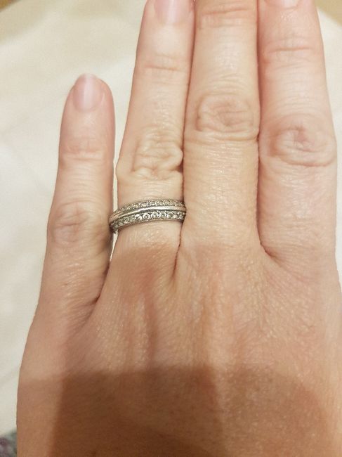 Chicas! Me enseñáis vuestros anillos? - 1
