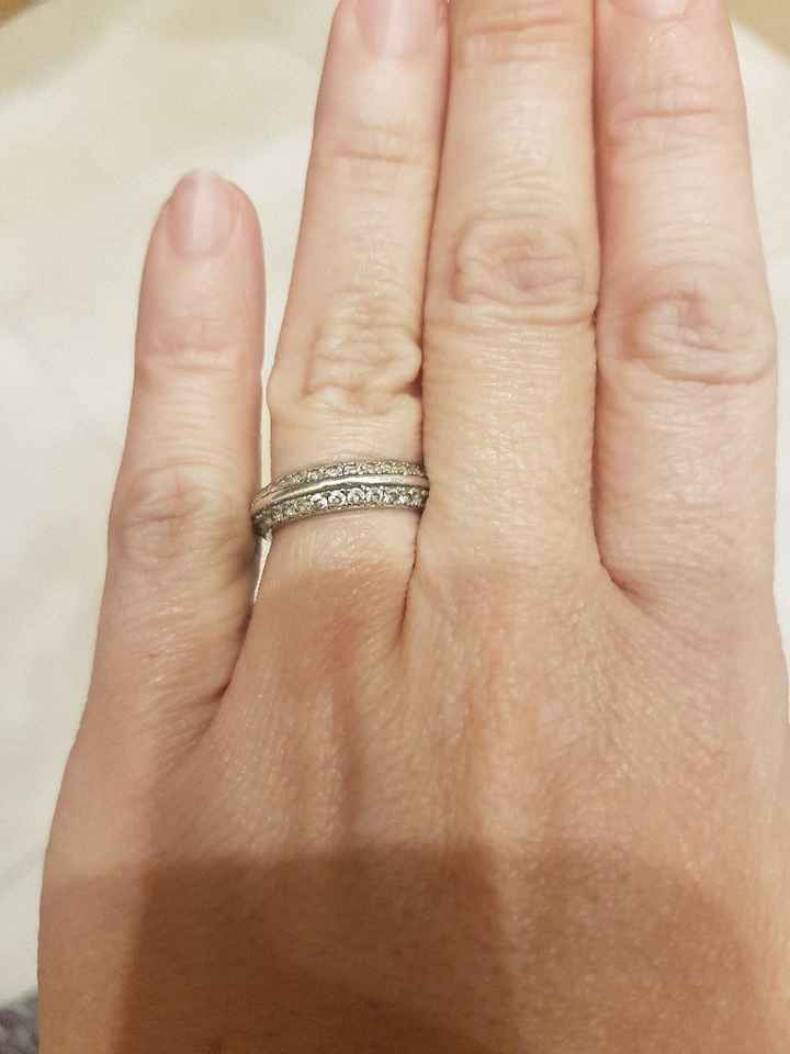 Chicas! Me enseñáis vuestros anillos? - 1