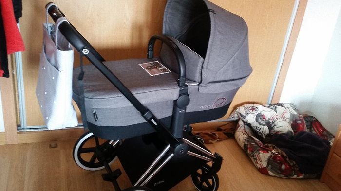 Bugaboo fox 2 vs cibex priam - 1