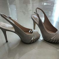Mis zapatos para el día b - 1