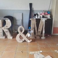 Letras gigantes y flores de papel - 1
