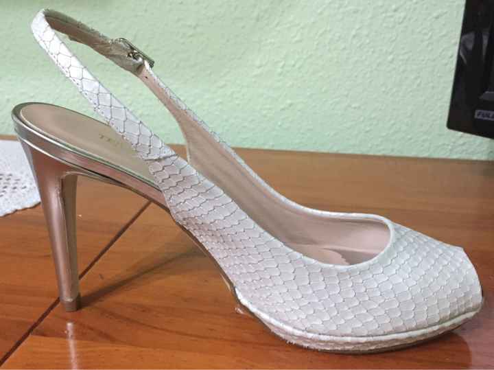 Zapatos novias octubre: sandalias o zapato? - 1