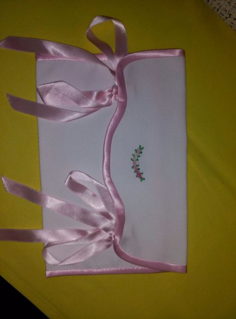Bolsa para las medias de novia 