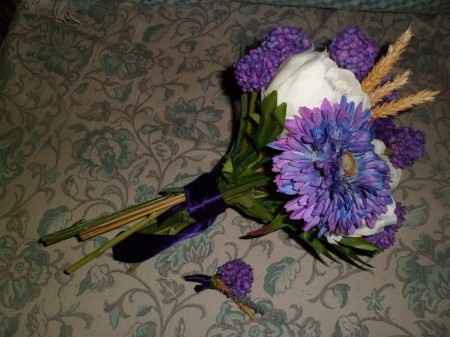 Mi ramo y prendido novio, con flores de tela