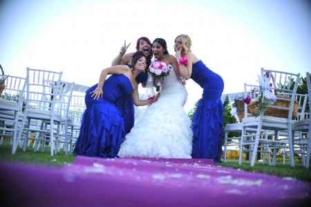 Fotos de damas de honor con la novia... - 1