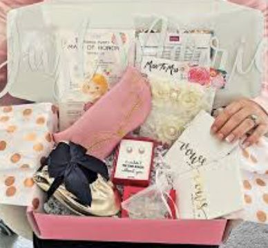 Suscripción mensual caja con regalos para novias 2