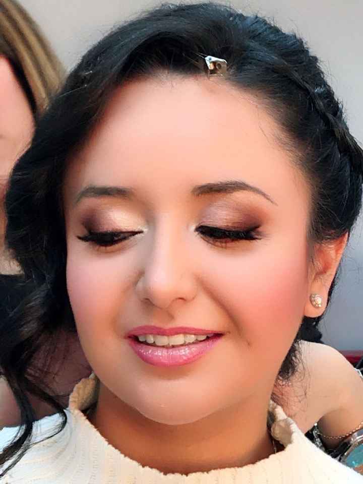  Maquillaje.  Peinado  y  vestido - 1