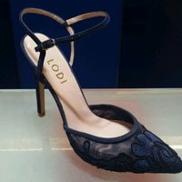 Zapatos en tono azul - 1
