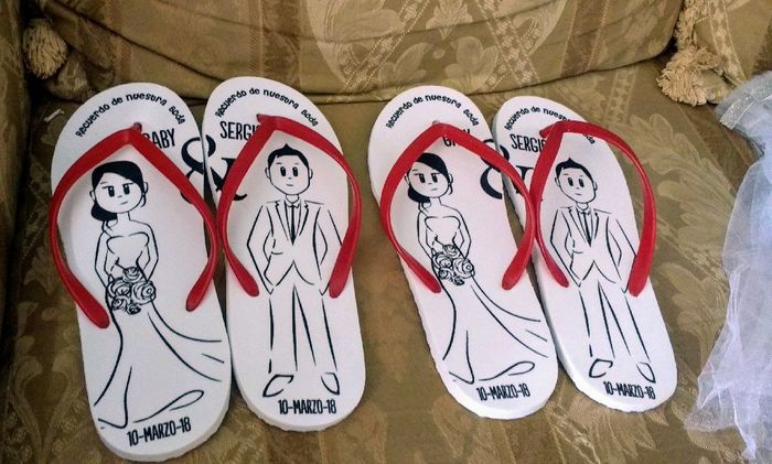 Sandalias, velitos y mandiles - 2