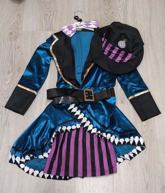 La cuarentena de Laura: ¡La vida es un carnaval! 🥳 1