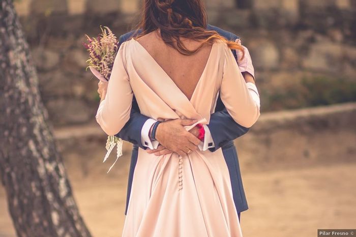 ¿Vestido de color rosa palo para la boda? 👗 1