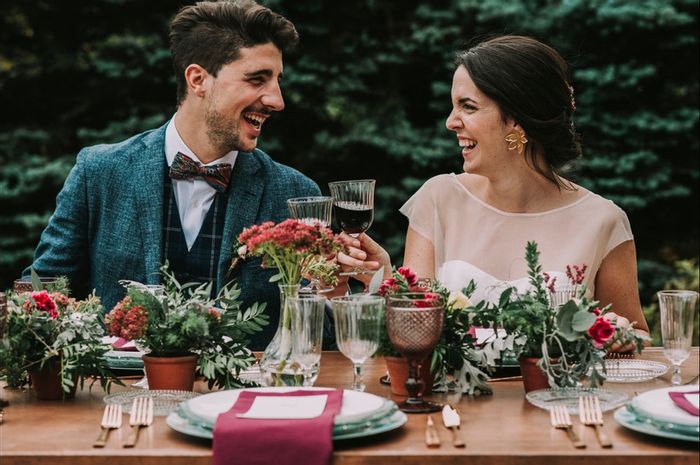 ¿Tenéis dudas sobre qué vino elegir para el banquete? Os las resolvemos 🍷👇 - 1