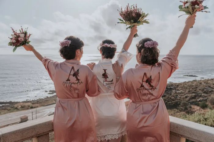 Batas para damas de honor:  ¡descubre más sobre este regalo! - 1