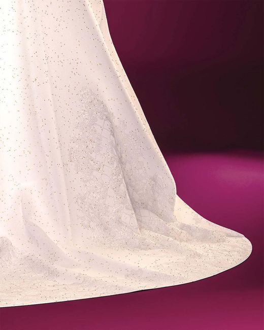 Pronovias entra en el metaverso:  ¡no te pierdas sus primeros vestidos NFT! 👗 4