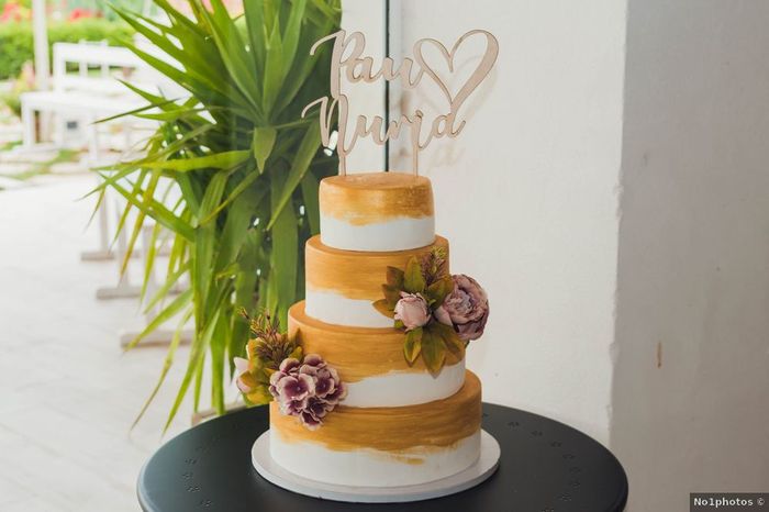 ¿Cuántos pisos tendrá vuestra tarta de boda? 🎂 1