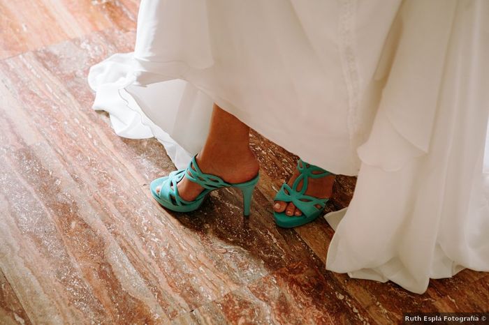 Sandalias turquesas para novias atrevidas 👠 1